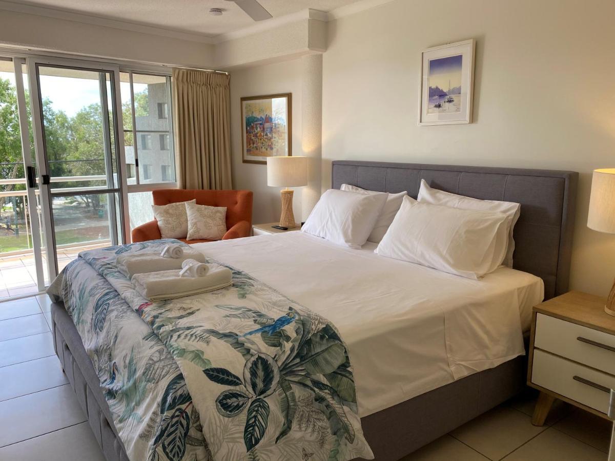 Belvedere Apartments Caloundra Exteriör bild