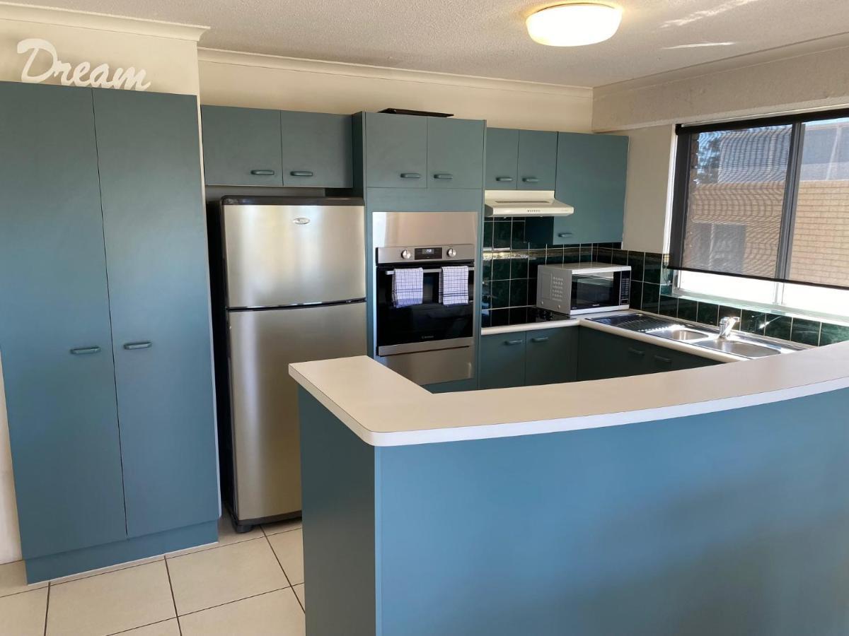 Belvedere Apartments Caloundra Exteriör bild